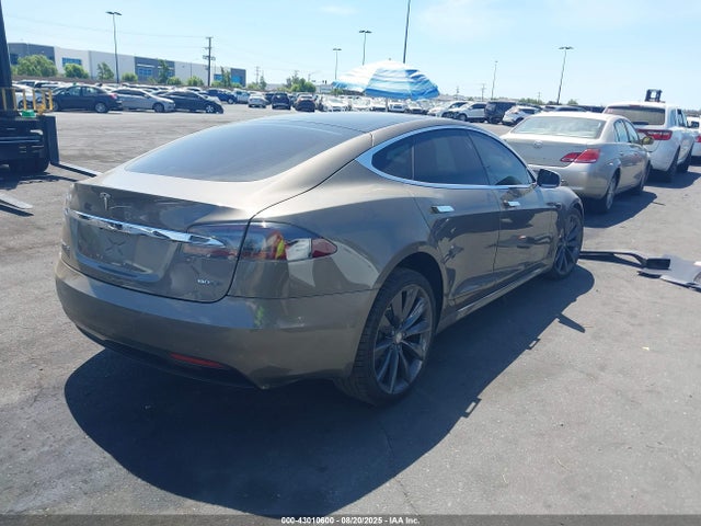 2016 TESLA MODEL S 5YJSA1E2XGF170982 Photo 3