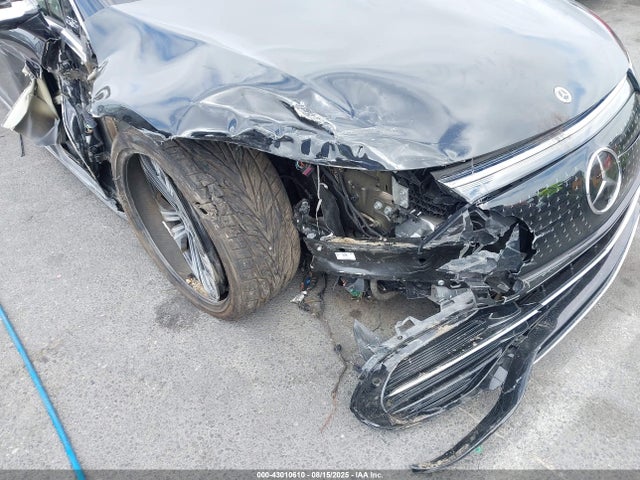 W1KCG2DB5NA011289 Mercedes-Benz ed