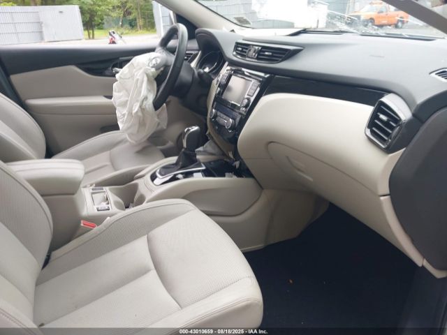 2022 NISSAN ROGUE SPORT JN1BJ1CW5NW494651 Photo 4