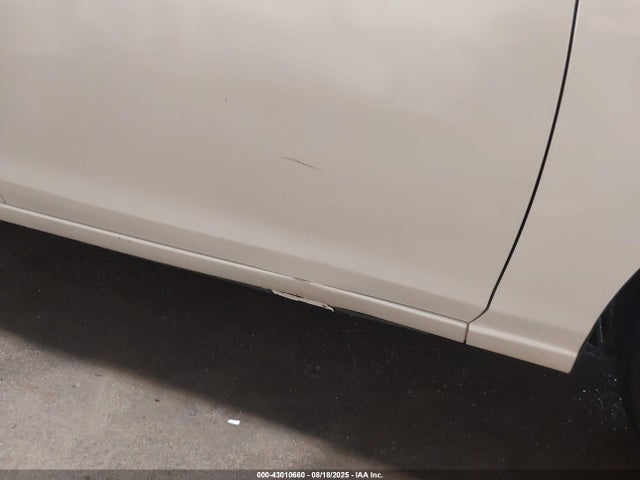 JM1GJ1W53F1216013 Mazda MAZDA6