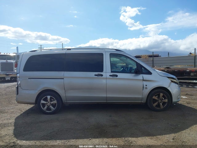 WD4PG2EE8G3129175 Mercedes-Benz 2016