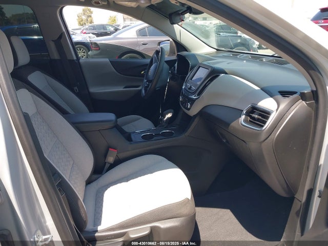 2GNAXHEV1N6102500 Chevrolet lyx