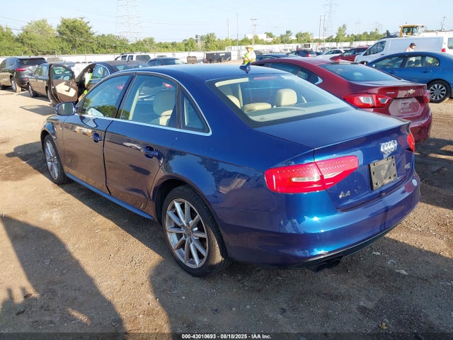 2014 AUDI A4 WAUFFAFL2EN006972 Photo 2
