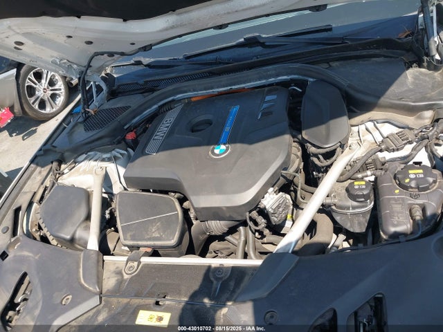 WBAJA9C56KB253941 BMW 530e