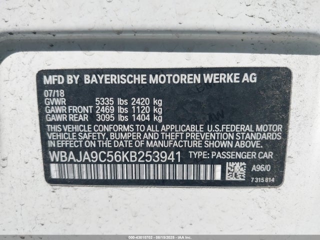 WBAJA9C56KB253941 BMW 530e