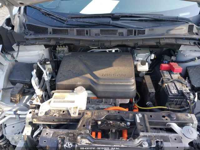 Nissan Leaf 2023 1N4CZ1CV2PC552386 Image 10