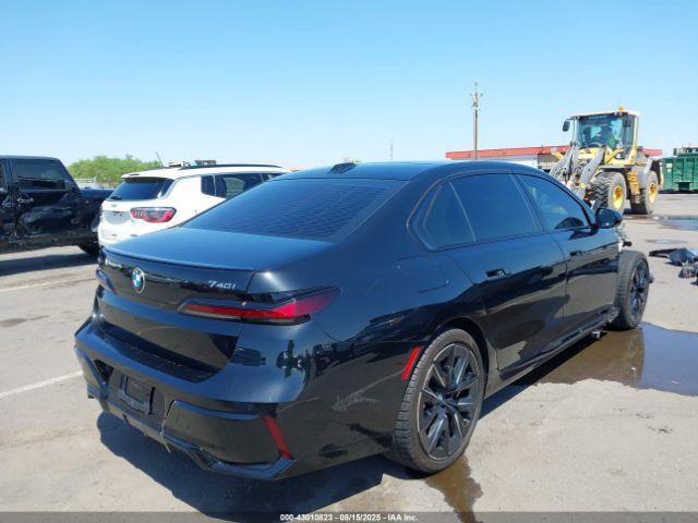 2024 BMW 740 WBA33EH00RCN95298 Photo 3