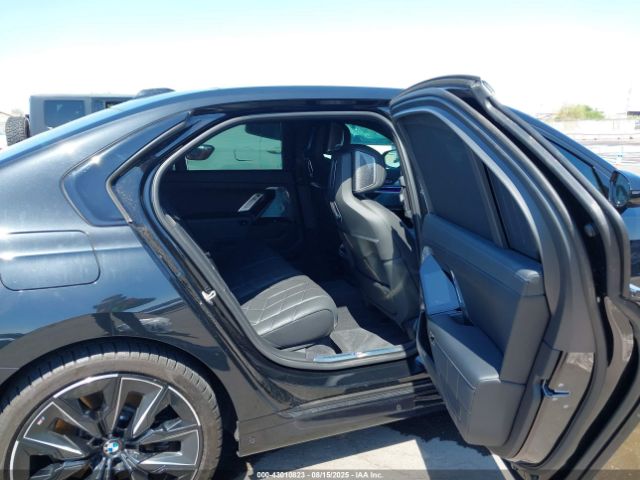2024 BMW 740 WBA33EH00RCN95298 Photo 7