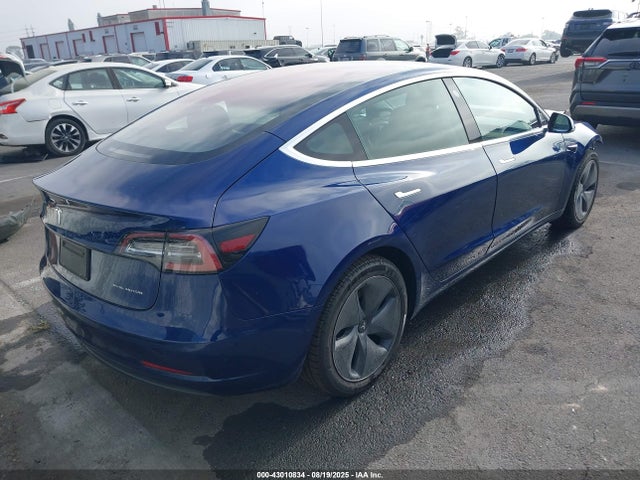2018 TESLA MODEL 3 5YJ3E1EB5JF130776 Photo 3