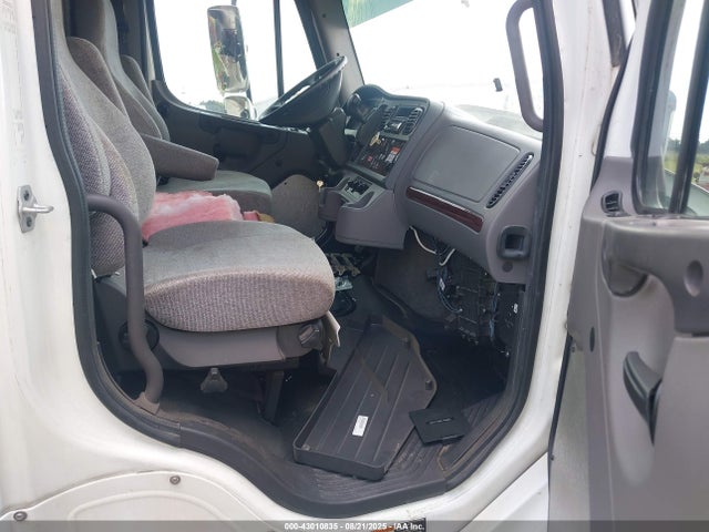 Aukcja sprzedaży 2020 Freightliner M2 106, vin: 1FVACWFC9LHLX7596, numer aukcji: 43010835