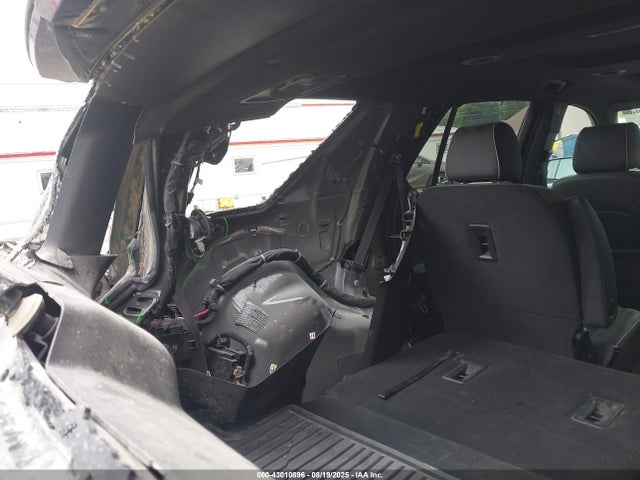 1GNEVKKW3PJ121072 Chevrolet lfy