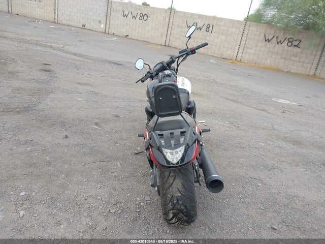 JS1VY53A6K7100625 Suzuki Y505-