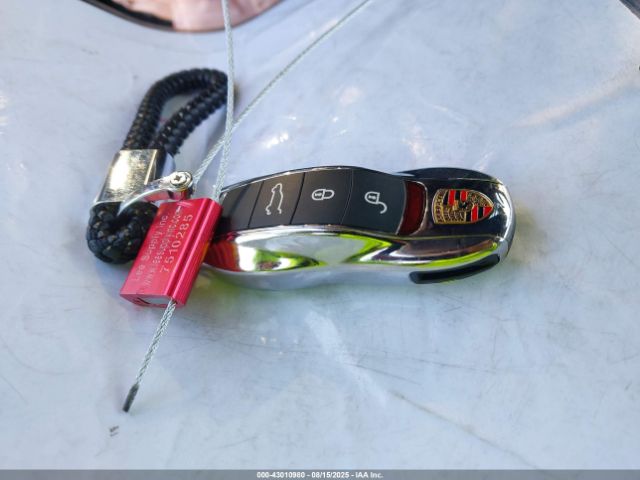 2017 PORSCHE MACAN WP1AB2A54HLB13947 Photo 10