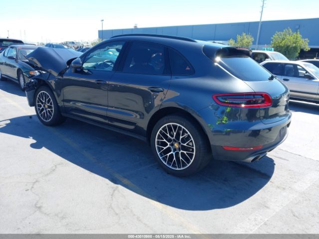 2017 PORSCHE MACAN WP1AB2A54HLB13947 Photo 2