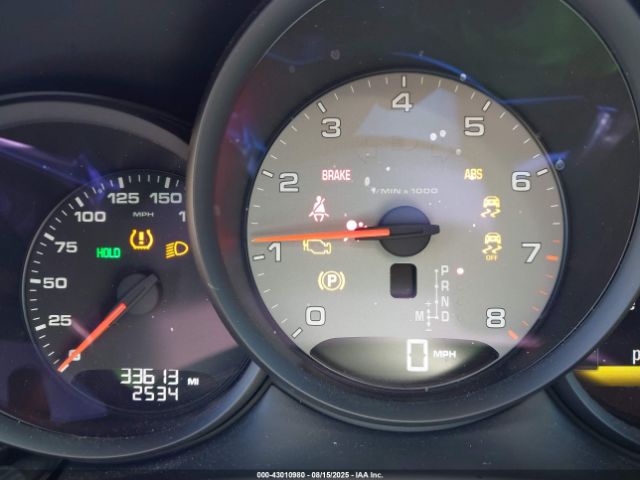 2017 PORSCHE MACAN WP1AB2A54HLB13947 Photo 6