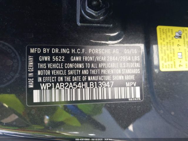 2017 PORSCHE MACAN WP1AB2A54HLB13947 Photo 8