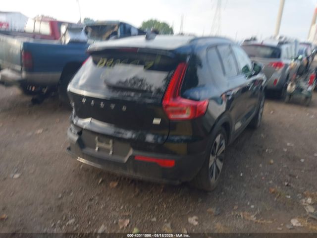 2023 VOLVO XC40 RECHARGE PURE ELECTRIC YV4ED3UL4P2090667 Photo 3