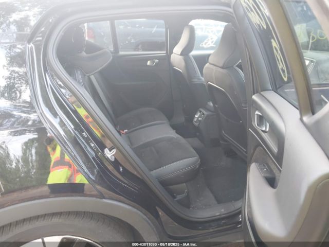 2023 VOLVO XC40 RECHARGE PURE ELECTRIC YV4ED3UL4P2090667 Photo 7