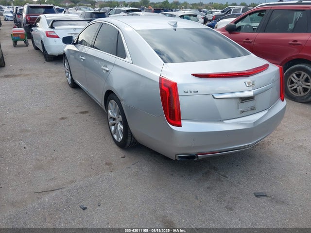 2016 CADILLAC XTS 2G61M5S3XG9154666 Photo 2
