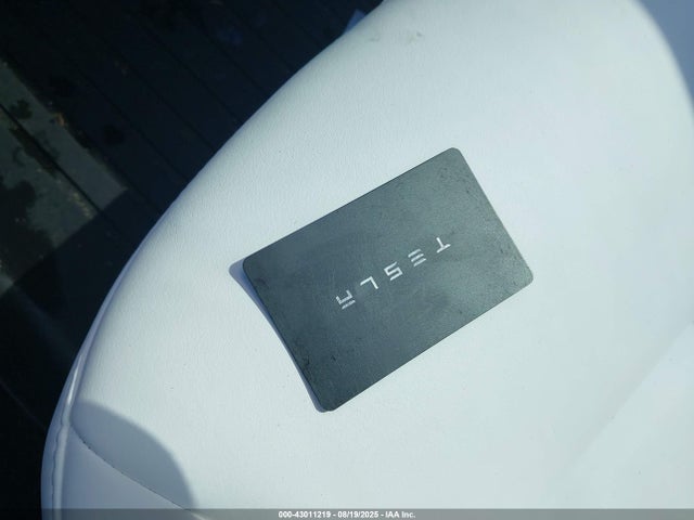 2023 TESLA MODEL 3 5YJ3E1EB2PF616468 Photo 10