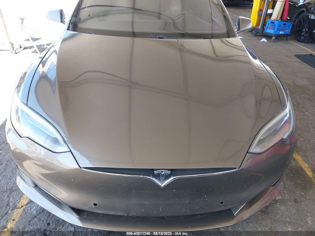 2016 TESLA MODEL S 5YJSA1E11GF159540 Photo 9