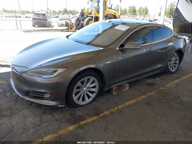 2016 TESLA MODEL S 5YJSA1E11GF159540 Photo 1