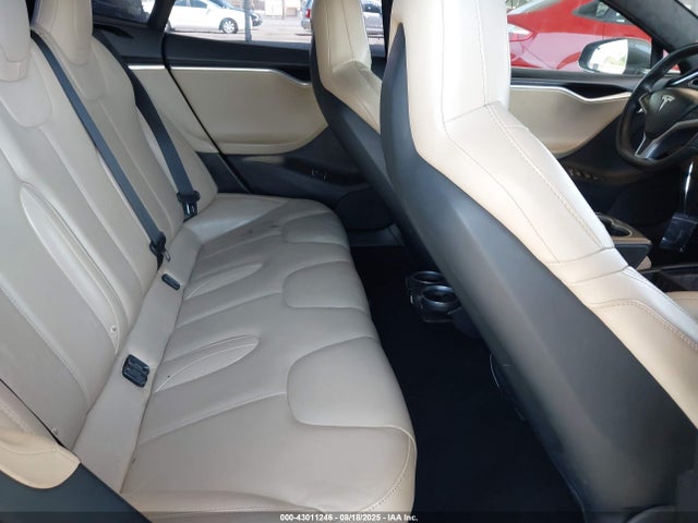 2016 TESLA MODEL S 5YJSA1E11GF159540 Photo 7