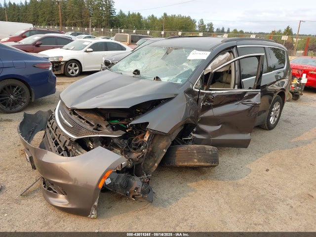 Chrysler Voyager 2021 2C4RC1DG0MR552119 Image 2