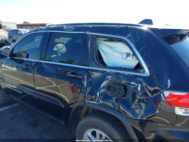 1C4RJEAG4JC182329 Jeep 2018