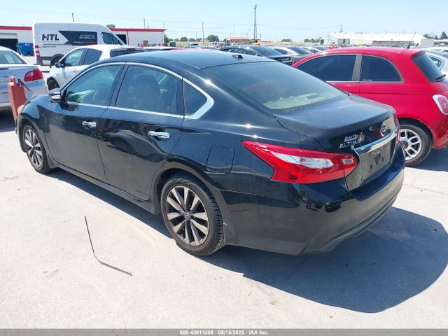Nissan Altima 2016 1N4AL3AP8GC276353 Image 3