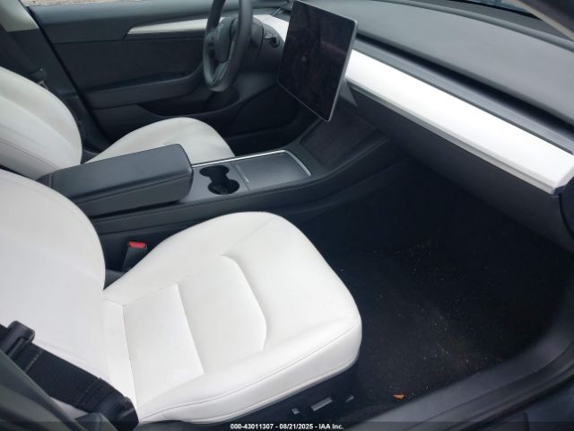 2022 TESLA MODEL 3 5YJ3E1EA0NF174276 Photo 4
