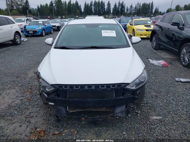 Hyundai Elantra 2017 5NPD84LF8HH044022 Image 13