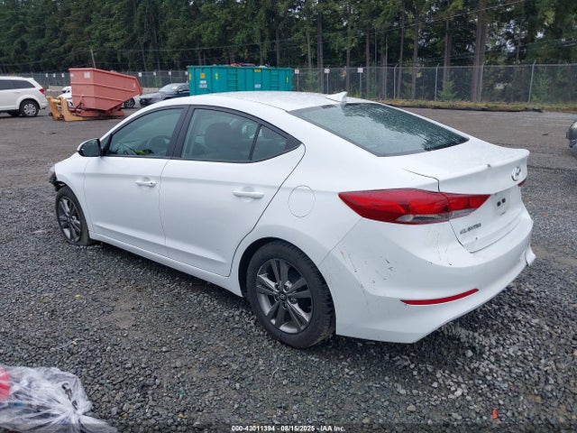 Hyundai Elantra 2017 5NPD84LF8HH044022 Image 3