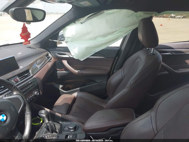 WBXHU7C31J5L08808 BMW X1