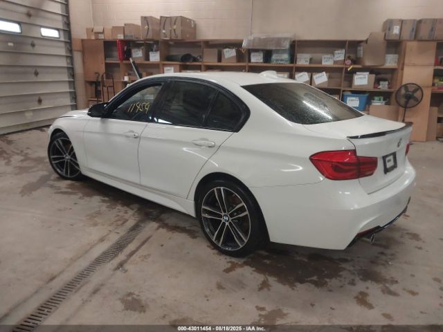 2018 BMW 340I WBA8B7C51JA576833 Photo 2