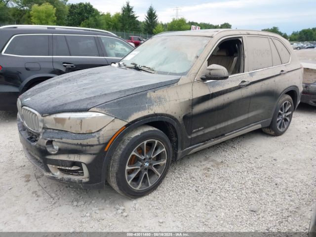 2018 BMW X5 5UXKR0C53JL070144 Photo 1