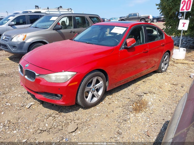 WBA3B1C51EPV79158 BMW 320i