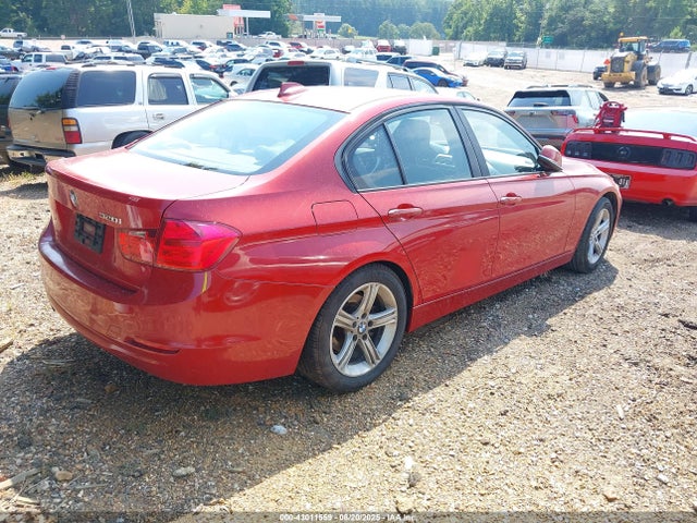 WBA3B1C51EPV79158 BMW 320i