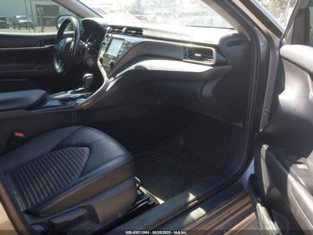 2020 TOYOTA CAMRY 4T1G11AK6LU306047 Photo 4