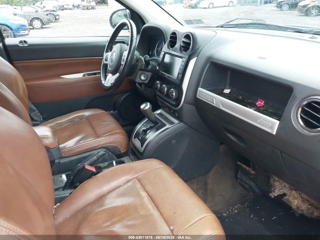 1C4NJDEBXGD725001 Jeep 2016