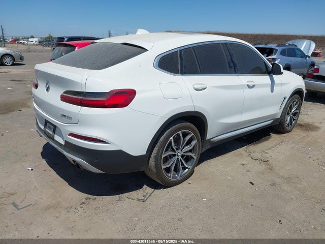 BMW 2019 2019 5UXUJ3C56KLG55242 Image 4