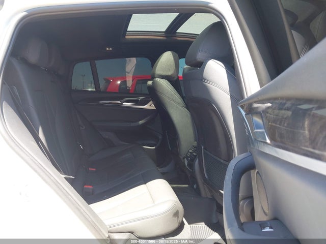 BMW 2019 2019 5UXUJ3C56KLG55242 Image 8