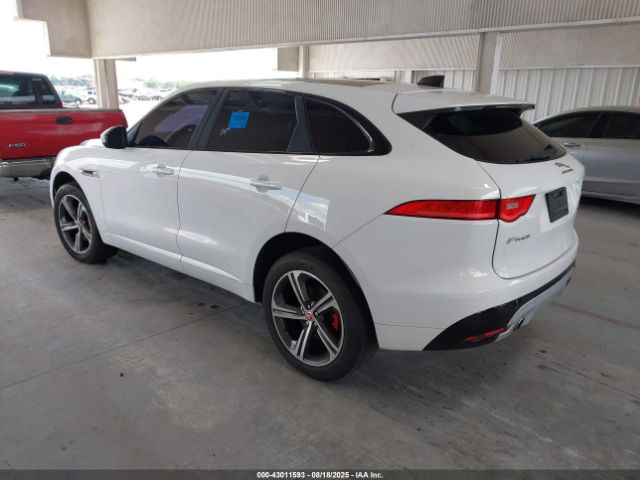 2020 JAGUAR F-PACE SADCM2FV8LA641397 Photo 2