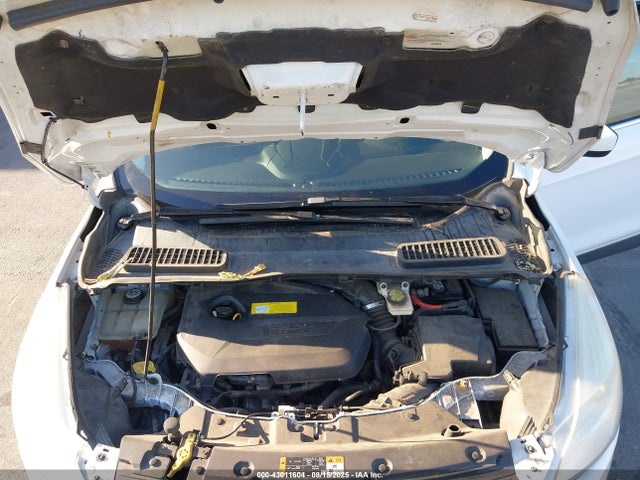 1FMCU9GX7GUB07490 Ford 2016