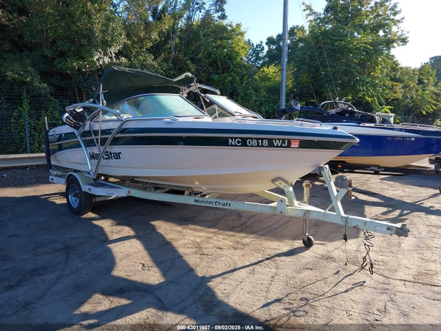 Продажа на аукционе авто 1999 Mastercraft Maristar 210, vin: MBCJULR4E999, номер лота: 43011607