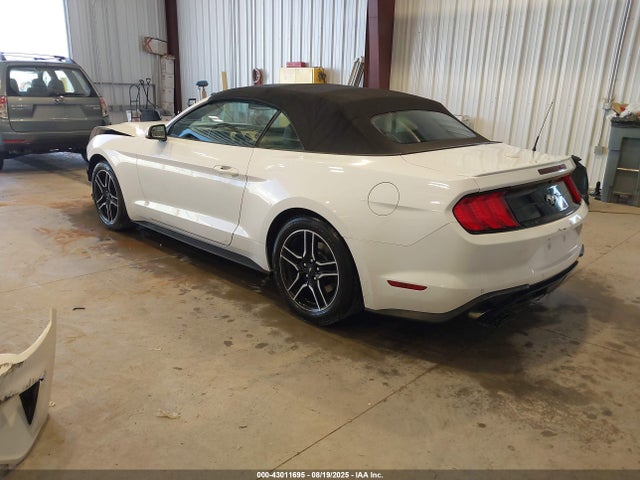 1FATP8UH5L5125435 Ford Mustang