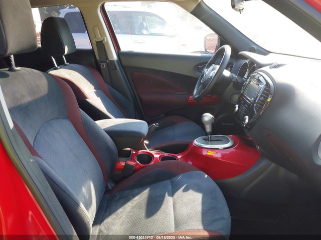 JN8AF5MR9FT507886 Nissan 2015