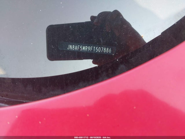 JN8AF5MR9FT507886 Nissan 2015
