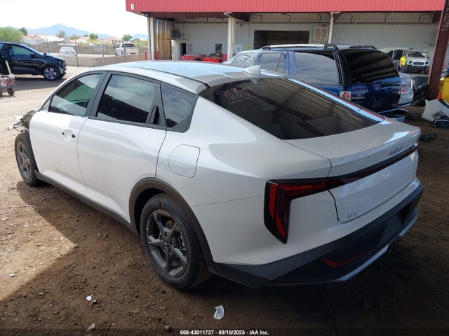 KIA k4 2025 3KPFT4DE5SE125181 Image 3
