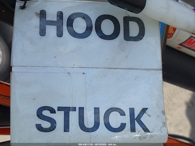 2023 JEEP GRAND CHEROKEE 1C4RJHBGXP8895599 Photo 9